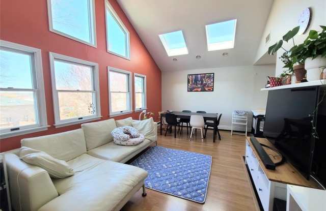 515 Broad Avenue 2ND - 515 Broad Avenue, Palisades Park, NJ 07650