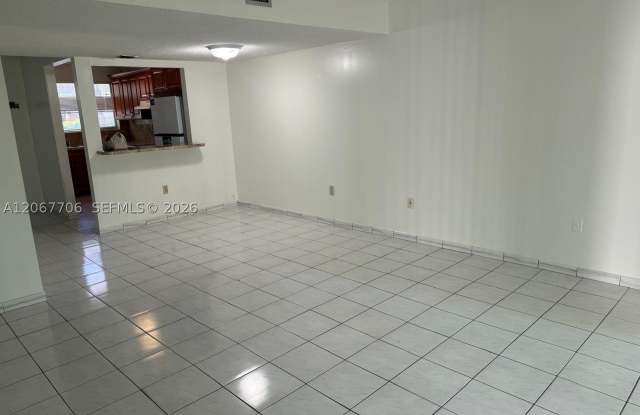 1916 SW 17th Ave Gallery 4