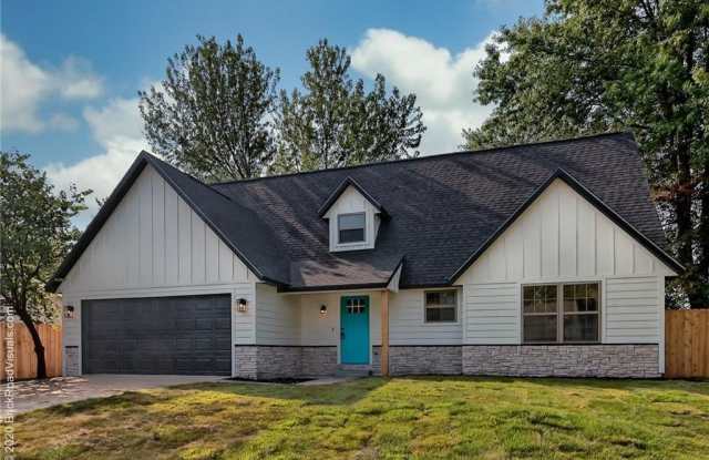 205 Winesap  LN - 205 Winesap Lane, Bentonville, AR 72712