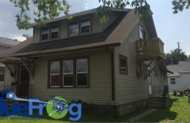 1206 Pine Street - Upper photos photos
