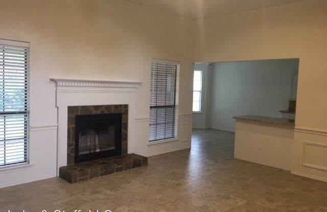 1049 Acorn Ln Gallery 4