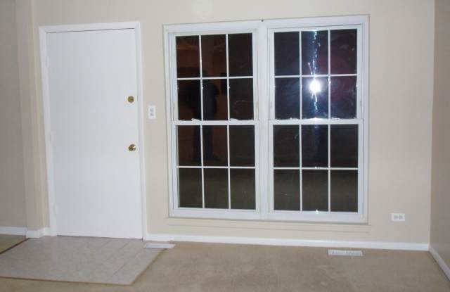 1109 Lovell Court Gallery 3