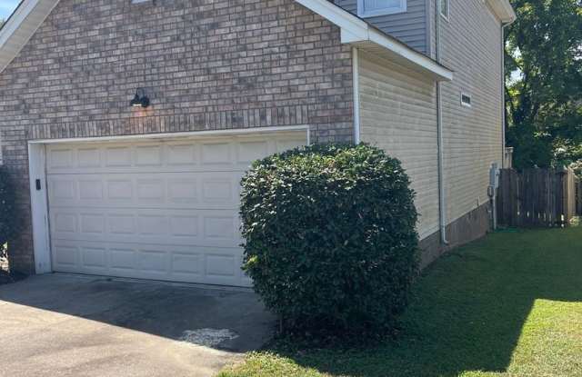 3 Bed 2 Bath Home North Nashville photos photos