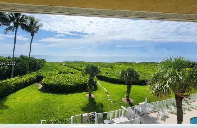 1550 S Ocean Dr photos photos