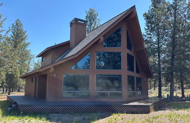 2 Story Home on 12 Acres of Land!! photos photos
