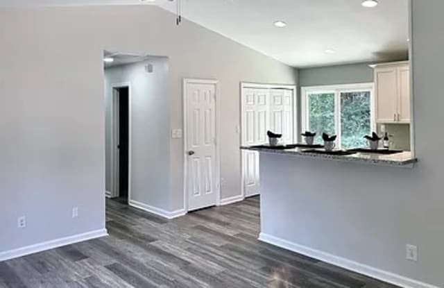 530 Todd Court photos photos