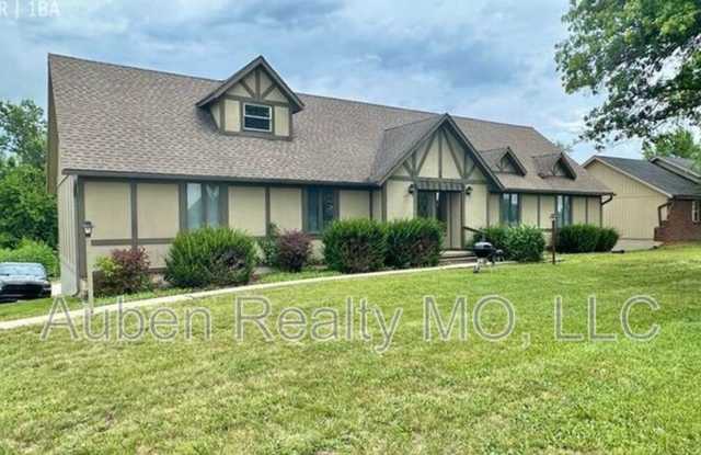 11763 Wood Oak Ave Units 1-5 photos photos