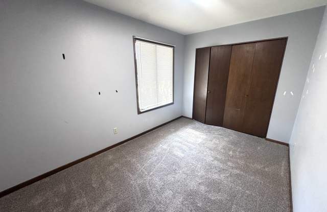 2737 Colonial Street - B Gallery 3