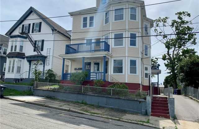 32 Sisson Street photos photos