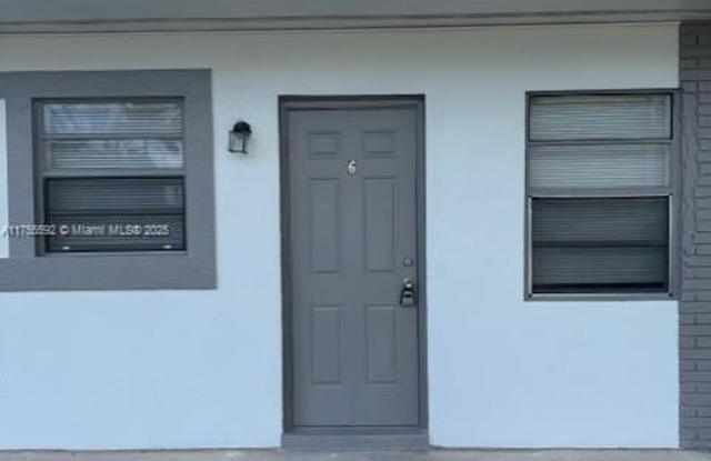 2554 NW 14th St photos photos