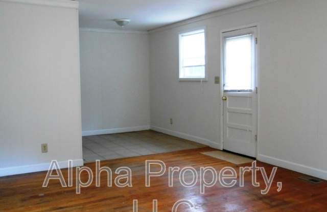 212 Campbell Ave Gallery 2