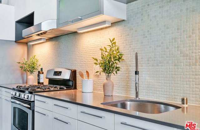 4115 Glencoe Avenue photos photos
