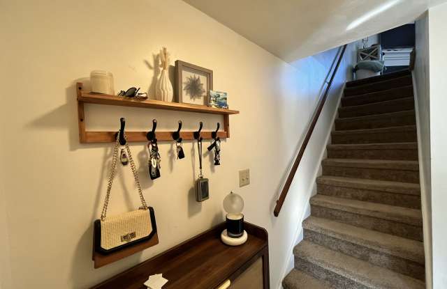 297 New Kent Rd photos photos