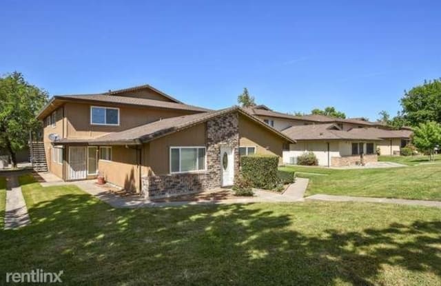 4605 palm avenue 4 - 4605 Palm Avenue, Foothill Farms, CA 95842