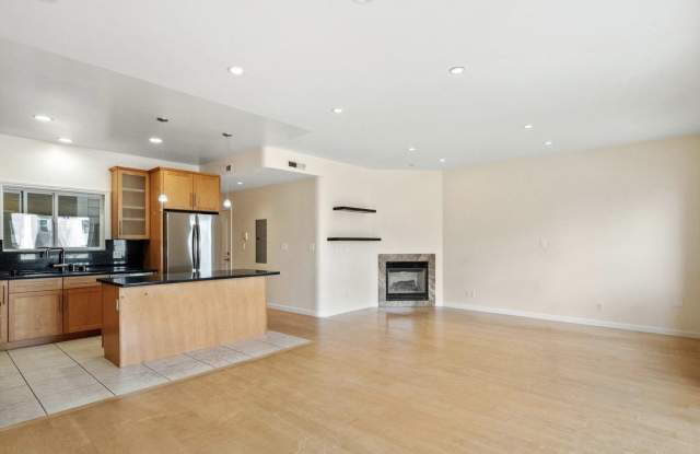 440 W Broadway - 440 West Broadway, Long Beach, NY 11561