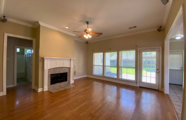3 Bed, 2 Bath in Worthington Lake photos photos 3 Bed, 2 Bath in Worthington Lake photos photos
