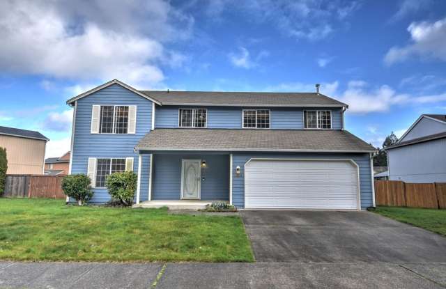 Fantastic 4 bedroom home in excellent location!!! photos photos