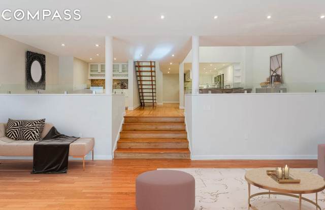 135 West 70th Street - 135 West 70th Street, New York City, NY 10023