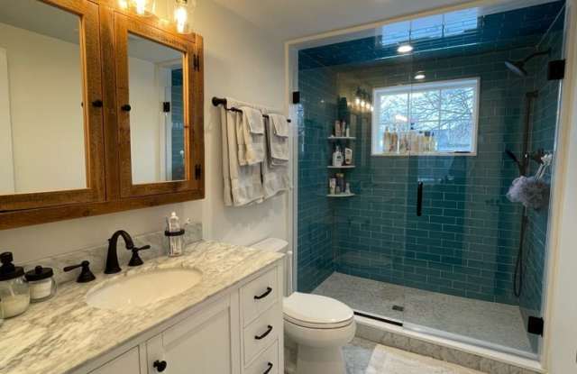 Unique Newton Single Family Home. For you 8/1/26 Gallery 3