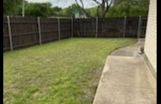 2711 Woodmont Trail - 2711 Woodmont Trail, Fort Worth, TX 76133
