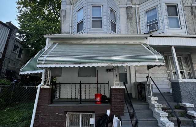 210 N Avondale St photos photos