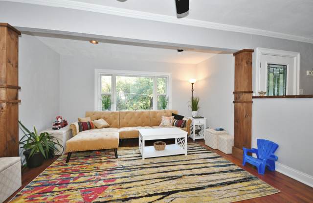 7776 Fitzsimmons Street Gallery 2