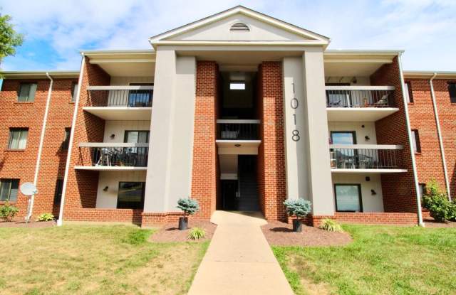 3 bedroom condo for rent! 1018-7 Blue Ridge Dr. photos photos