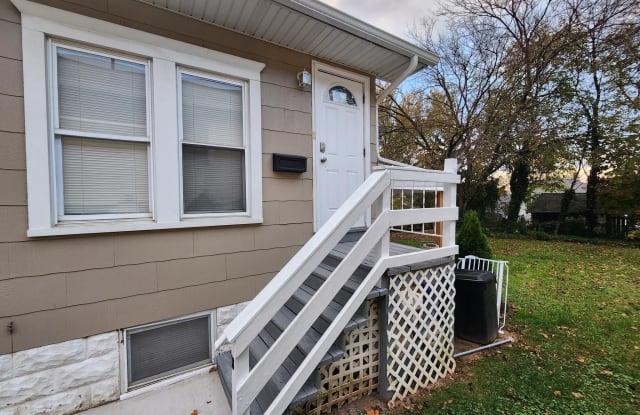 23 E 3RD AVENUE - 23 East 3rd Avenue, Runnemede, NJ 08078