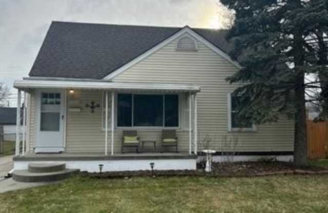 22216 REVERE Street photos photos