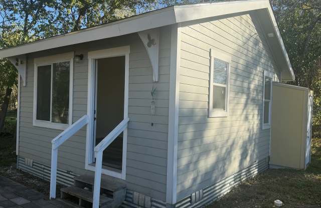 4810 John Victor Drive - 2 Gallery 2