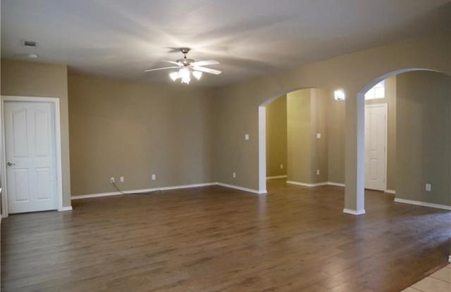 710 Crownpoint Court Gallery 4