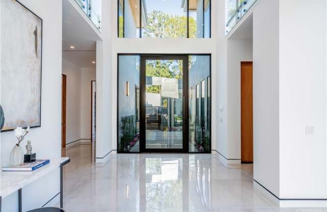 16908 Bosque Drive Gallery 3