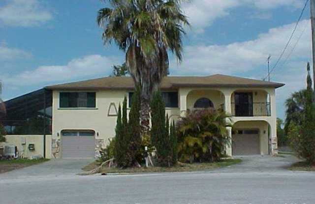 3415 Holly Springs Drive - 3415 Holly Springs Drive, Hernando Beach, FL 34607