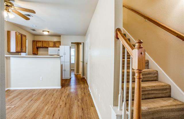 1228 Village Garden Drive Gallery 3