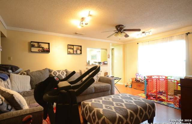 13031 CHIMNEY OAK DR Gallery 2