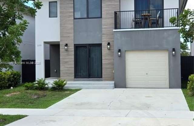 1159 NW 3rd St photos photos