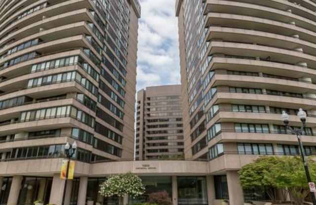 1300 CRYSTAL DRIVE PH4S - 1300 Crystal Dr, Arlington, VA 22202
