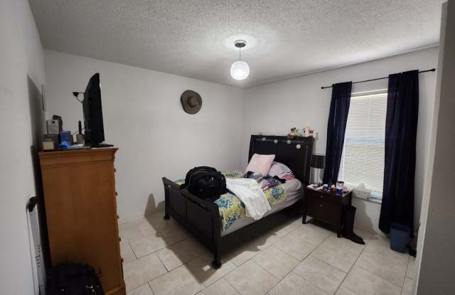 103 Milton Pl Gallery 3