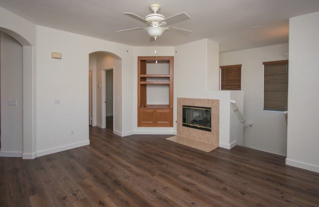 Beautiful Spacious Condo in The Brisbane Community!! Gallery 3