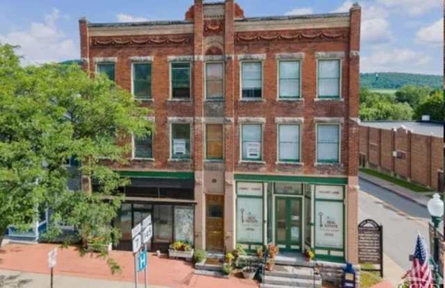 548 Main St photos photos