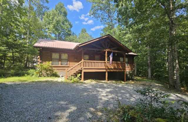 Fully Furnished 2-Bedroom Log Cabin with Porches in Monterey photos photos Fully Furnished 2-Bedroom Log Cabin with Porches in Monterey photos photos