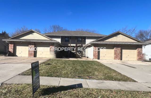 Freshly Updated 2 Bedroom Apartment photos photos