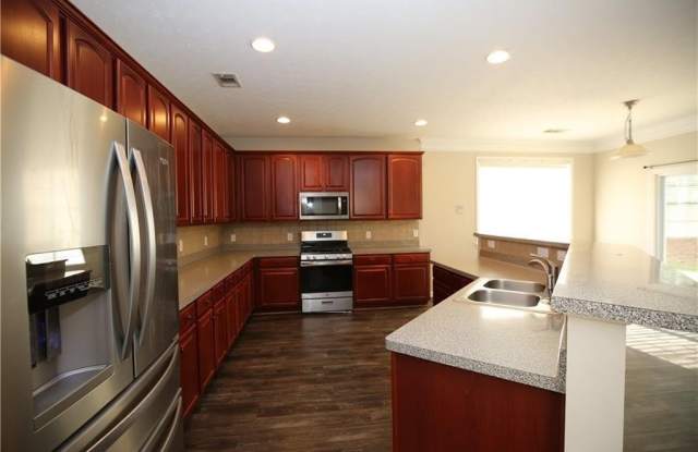 173 Parkmont Court Gallery 4