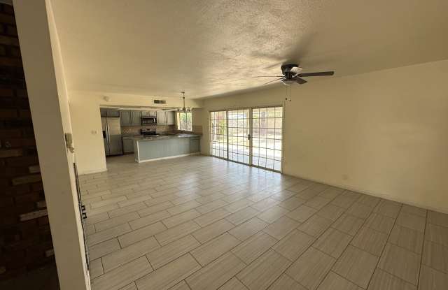 5201 W IRONWOOD Drive Gallery 3