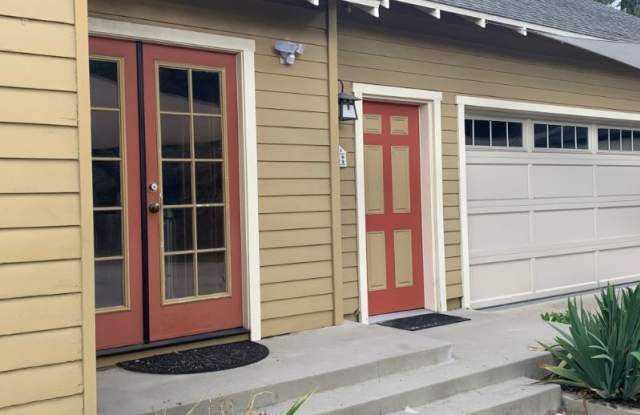 125 W 8th St - 125 8th Street, Claremont, CA 91711