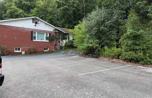 3 Brookside Avenue Gallery 4