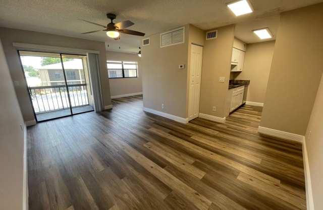 ANNUAL RENTAL - 1 BED / 1 BATH CONDO AT MYSTIC GARDENS photos photos