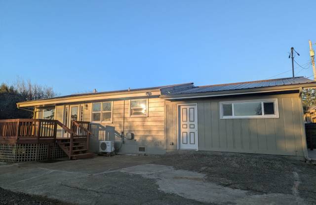 North Bend 3 bed/2 ba with stunning views! photos photos North Bend 3 bed/2 ba with stunning views! photos photos