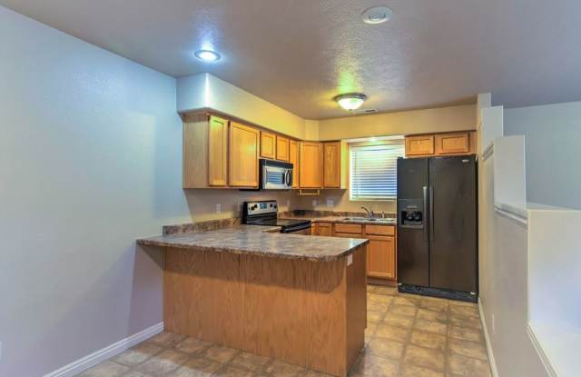 2930 E 450 N Unit F51 Gallery 2