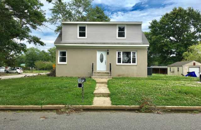 37 SLAPE AVENUE - 37 Slape Avenue, Salem County, NJ 08079
